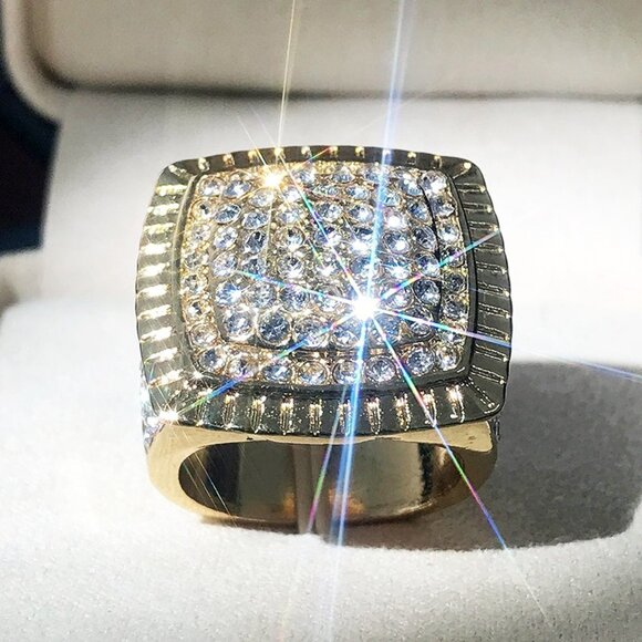 💥Luxury Big Crystal Rhinestone CZ Wedding Iced Out Gold Plated Ring,UNVN… - Picture 6 of 12